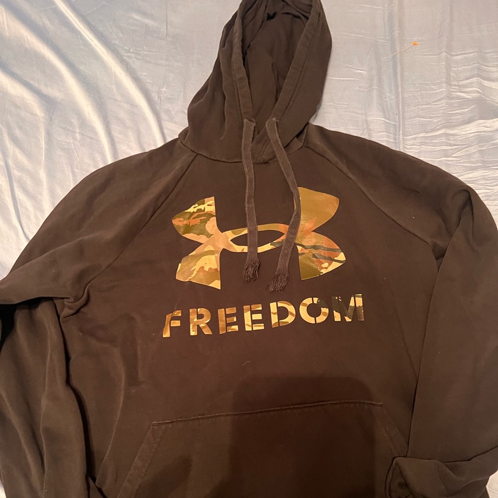 Under Armour jacket camo